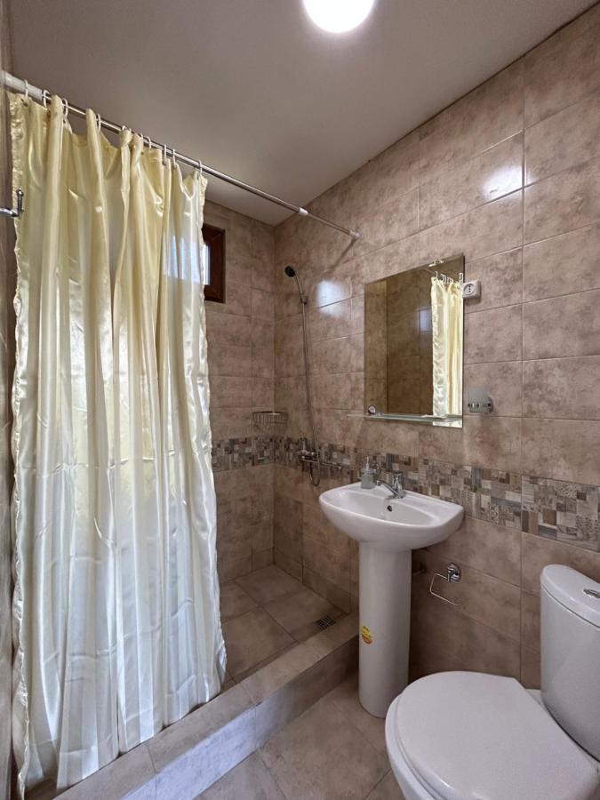 Киви Alakhadzi Exteriér fotografie